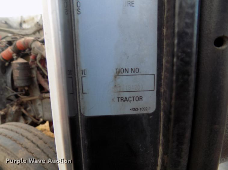 image for item DG3328 2007 Kenworth T800 dump truck