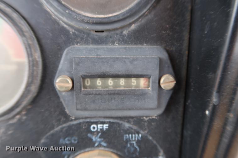 image for item DG3338 1997 John Deere 650G LGP Series IV dozer