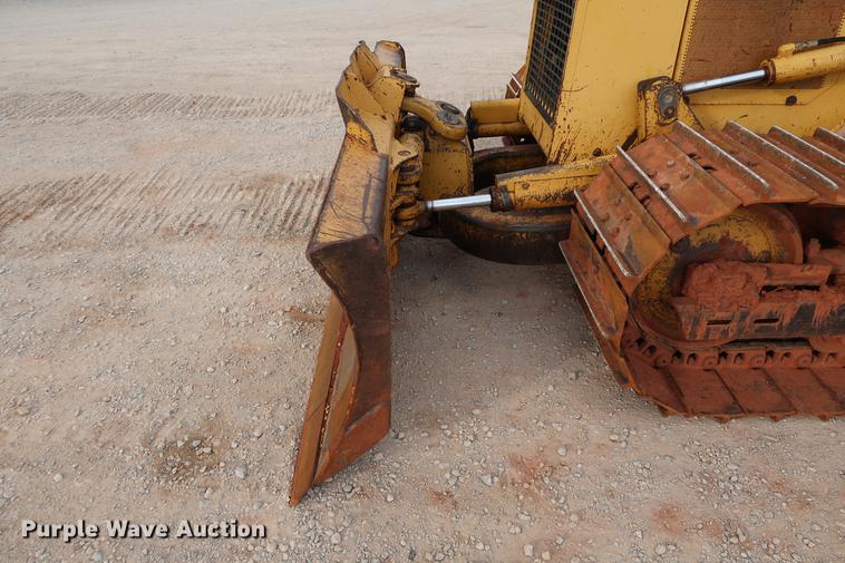 image for item DG3338 1997 John Deere 650G LGP Series IV dozer