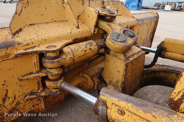 image for item DG3338 1997 John Deere 650G LGP Series IV dozer