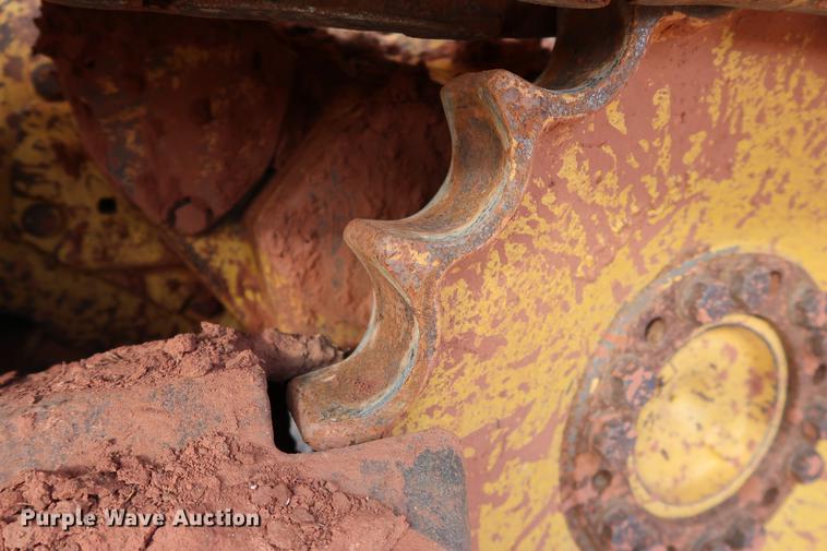 image for item DG3338 1997 John Deere 650G LGP Series IV dozer