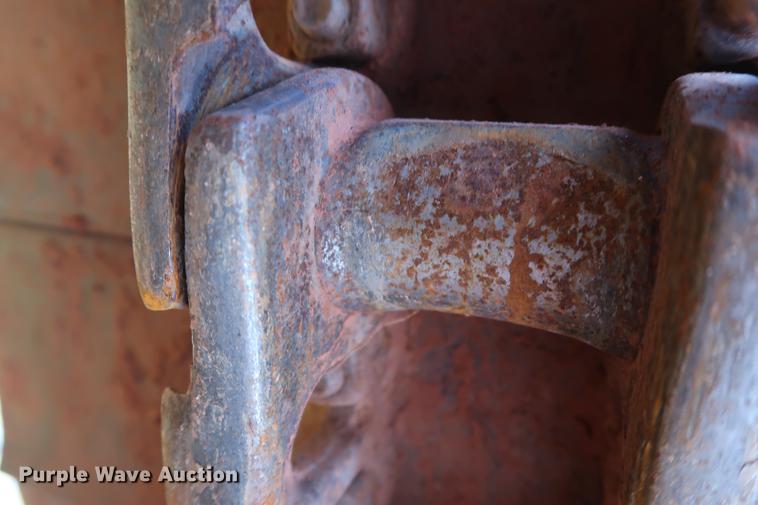 image for item DG3338 1997 John Deere 650G LGP Series IV dozer