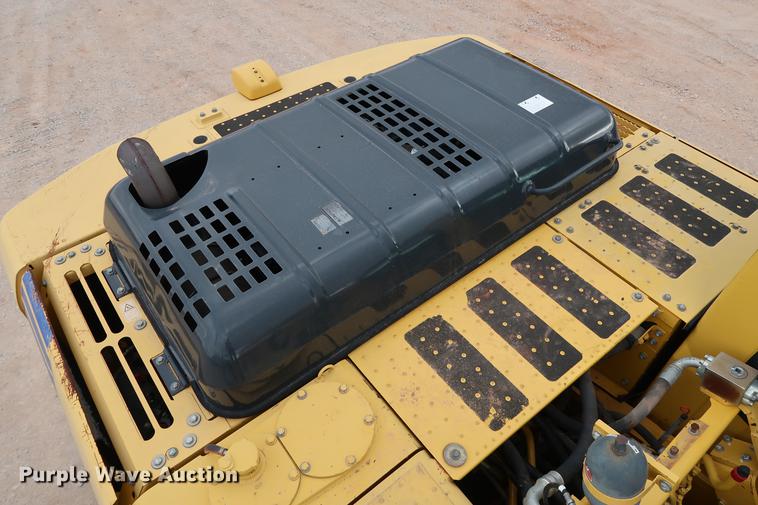image for item DG3339 2012 Komatsu PC200LC-8 excavator