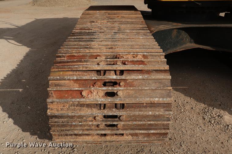 image for item DG3339 2012 Komatsu PC200LC-8 excavator