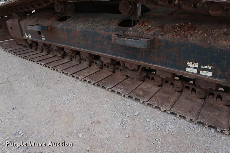 image for item DG3339 2012 Komatsu PC200LC-8 excavator