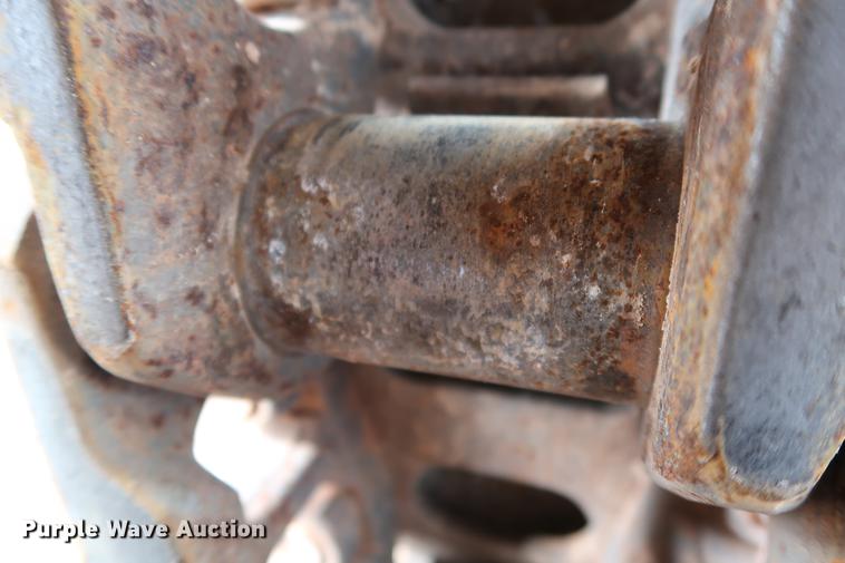 image for item DG3339 2012 Komatsu PC200LC-8 excavator