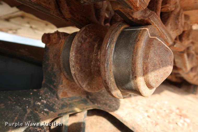 image for item DG3339 2012 Komatsu PC200LC-8 excavator