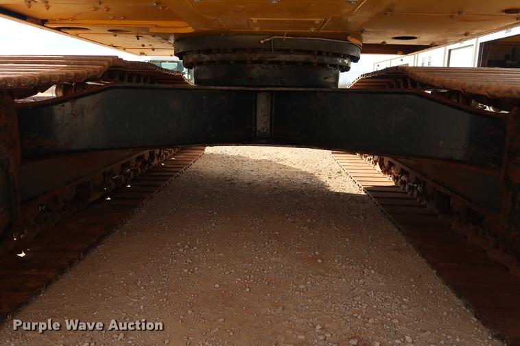 image for item DG3339 2012 Komatsu PC200LC-8 excavator