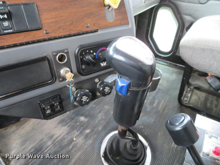 image for item DG3816 2004 Western Star 4900FA dump truck