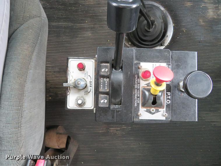 image for item DG3816 2004 Western Star 4900FA dump truck