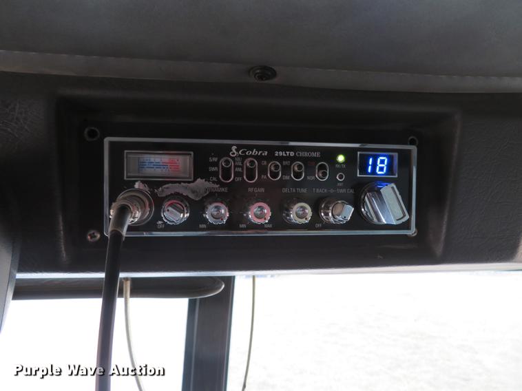 image for item DG3816 2004 Western Star 4900FA dump truck