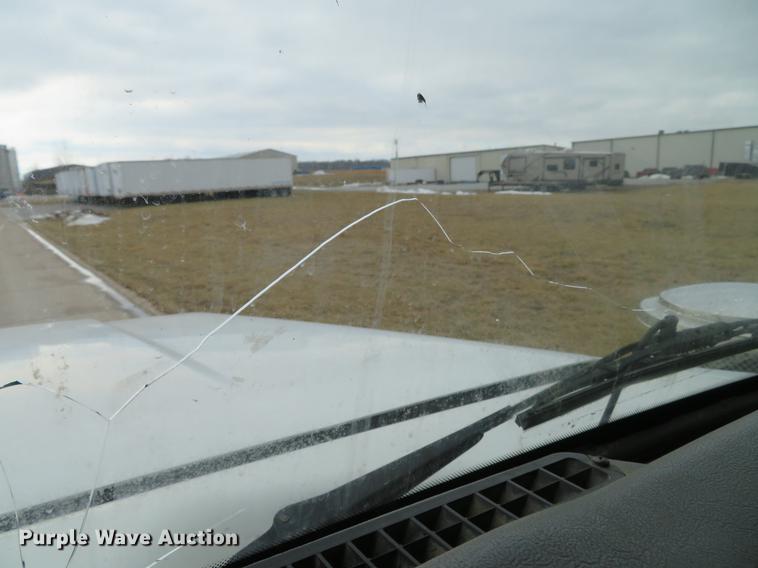 image for item DG3816 2004 Western Star 4900FA dump truck