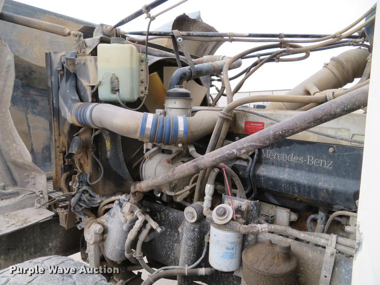 image for item DG3816 2004 Western Star 4900FA dump truck