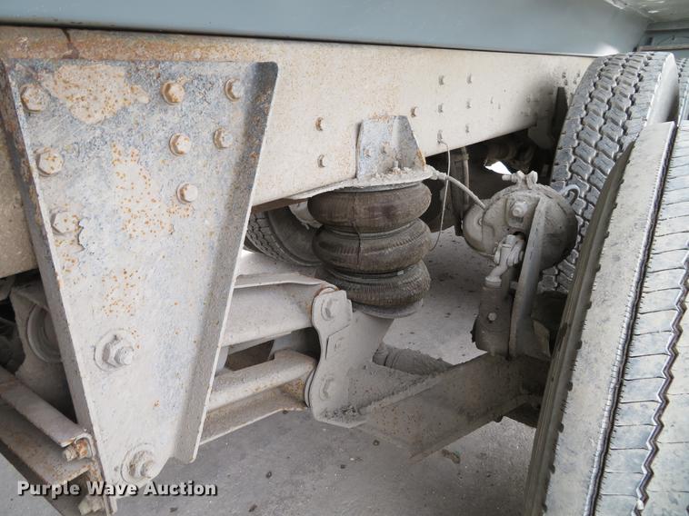 image for item DG3816 2004 Western Star 4900FA dump truck