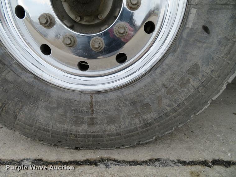 image for item DG3816 2004 Western Star 4900FA dump truck