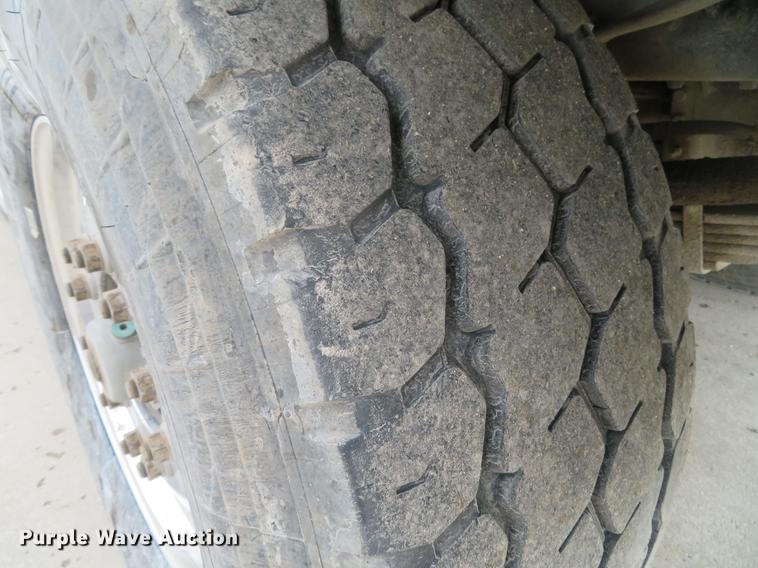 image for item DG3816 2004 Western Star 4900FA dump truck