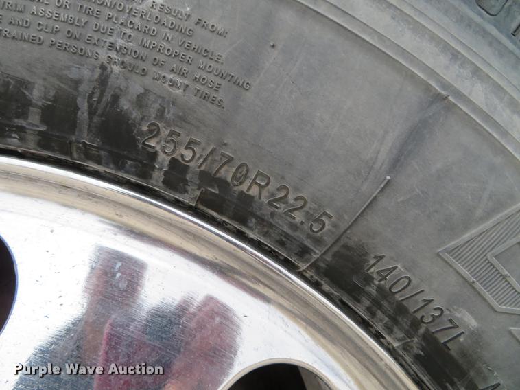 image for item DG3816 2004 Western Star 4900FA dump truck