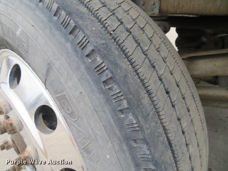 image for item DG3816 2004 Western Star 4900FA dump truck