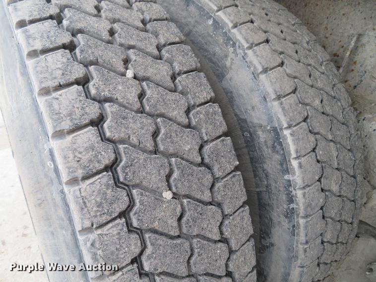 image for item DG3816 2004 Western Star 4900FA dump truck