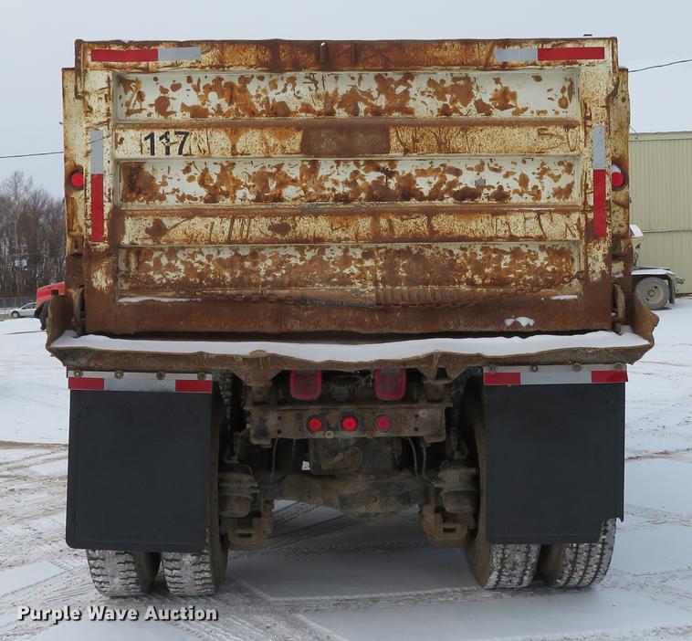 image for item DG3819 1995 Mack CH613 dump truck