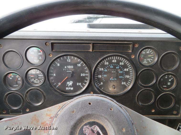 image for item DG3819 1995 Mack CH613 dump truck