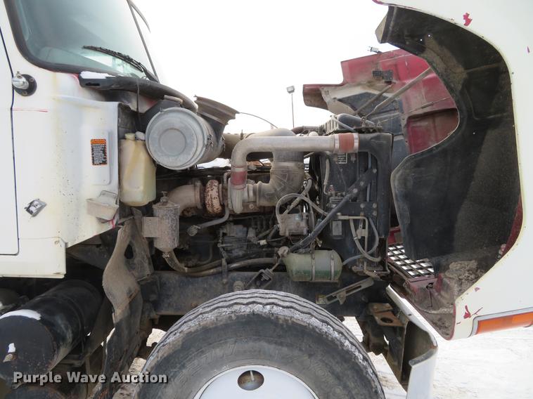 image for item DG3819 1995 Mack CH613 dump truck