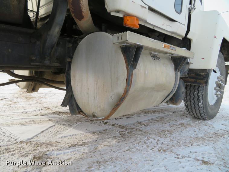 image for item DG3819 1995 Mack CH613 dump truck