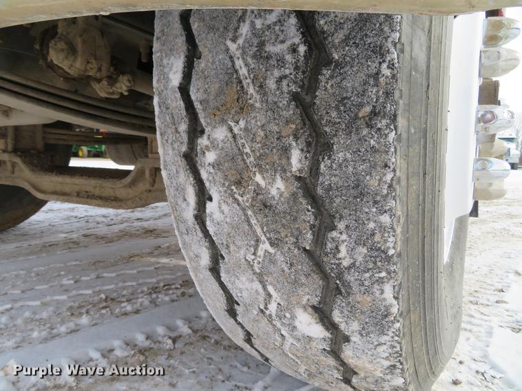 image for item DG3819 1995 Mack CH613 dump truck