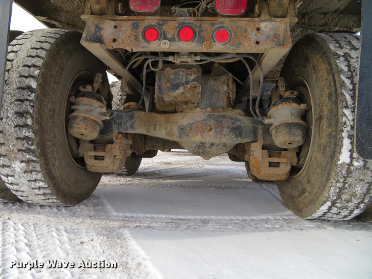 image for item DG3819 1995 Mack CH613 dump truck