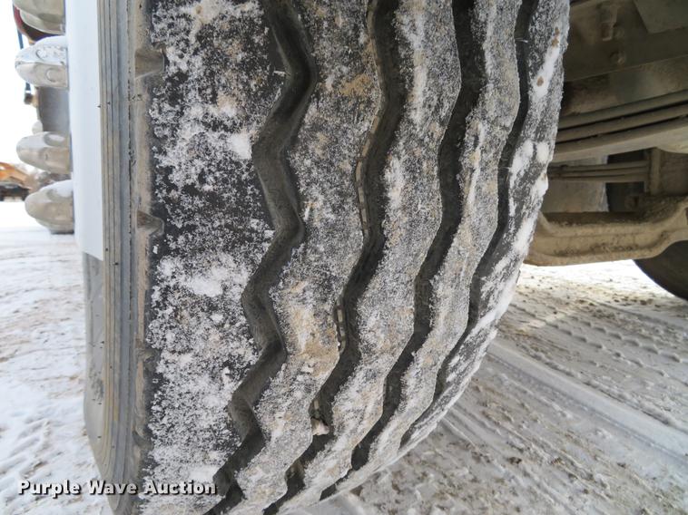 image for item DG3819 1995 Mack CH613 dump truck