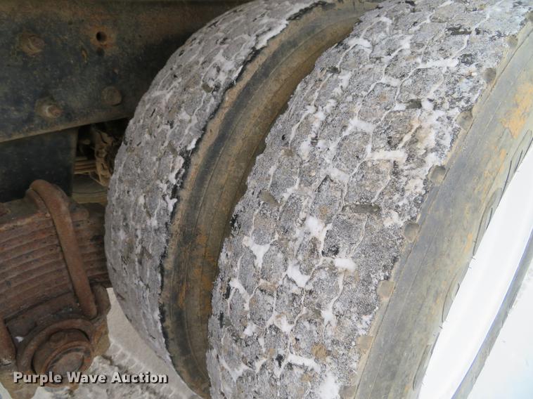 image for item DG3819 1995 Mack CH613 dump truck