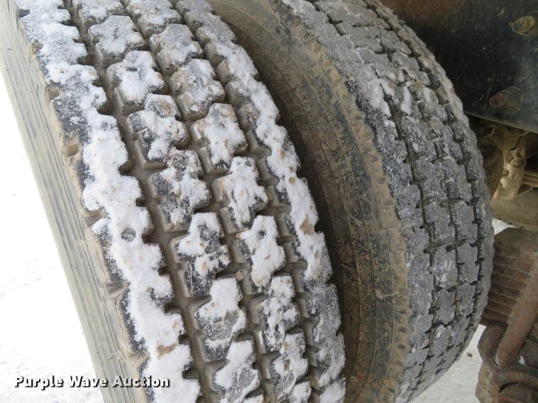 image for item DG3819 1995 Mack CH613 dump truck