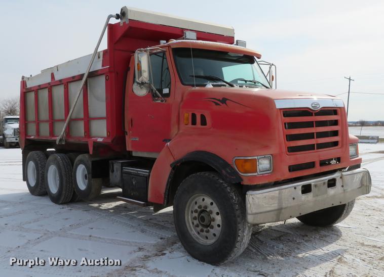 image for item DG3820 2000 Sterling LT9500 dump truck