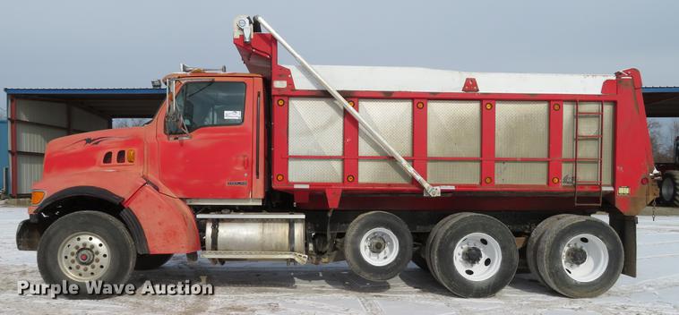 image for item DG3820 2000 Sterling LT9500 dump truck