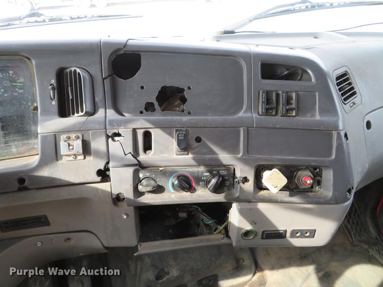 image for item DG3820 2000 Sterling LT9500 dump truck