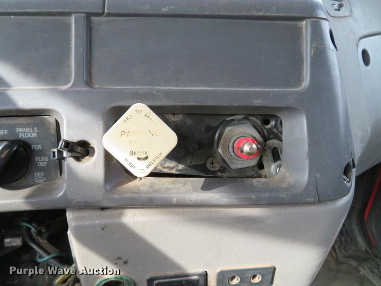 image for item DG3820 2000 Sterling LT9500 dump truck