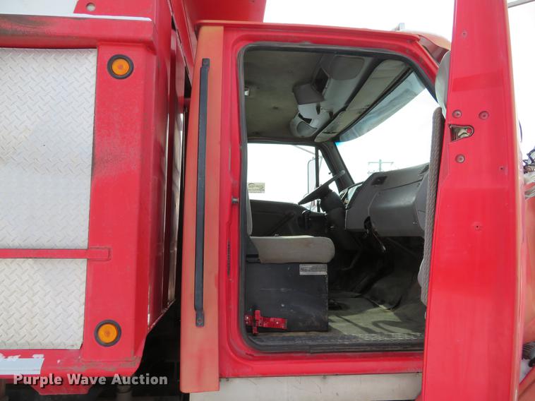 image for item DG3820 2000 Sterling LT9500 dump truck