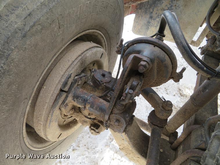 image for item DG3820 2000 Sterling LT9500 dump truck