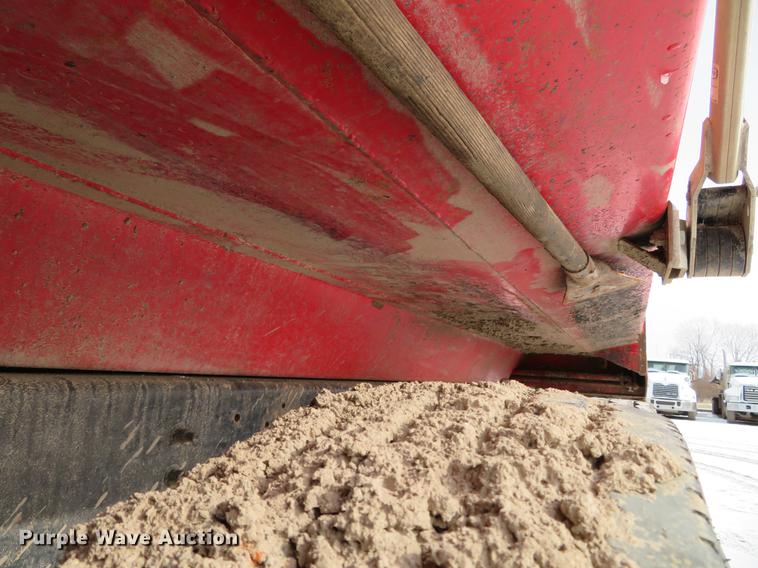 image for item DG3820 2000 Sterling LT9500 dump truck