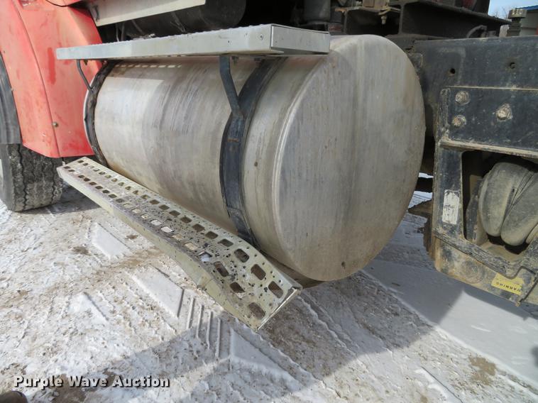 image for item DG3820 2000 Sterling LT9500 dump truck