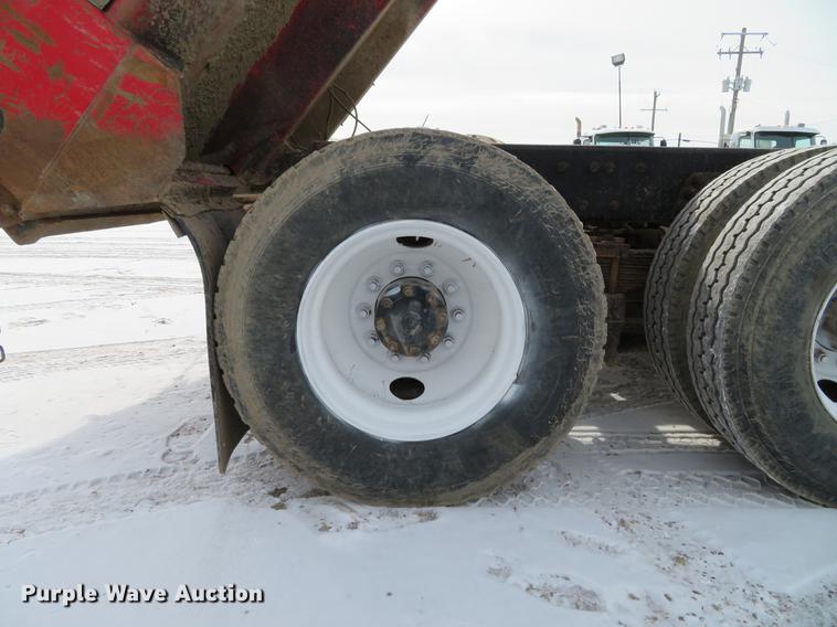 image for item DG3820 2000 Sterling LT9500 dump truck