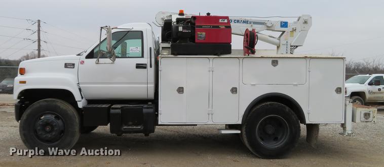 image for item DG3837 1998 GMC C7500 service truck with crane