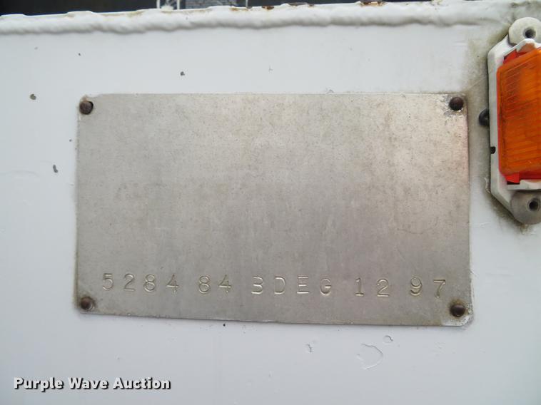 image for item DG3837 1998 GMC C7500 service truck with crane