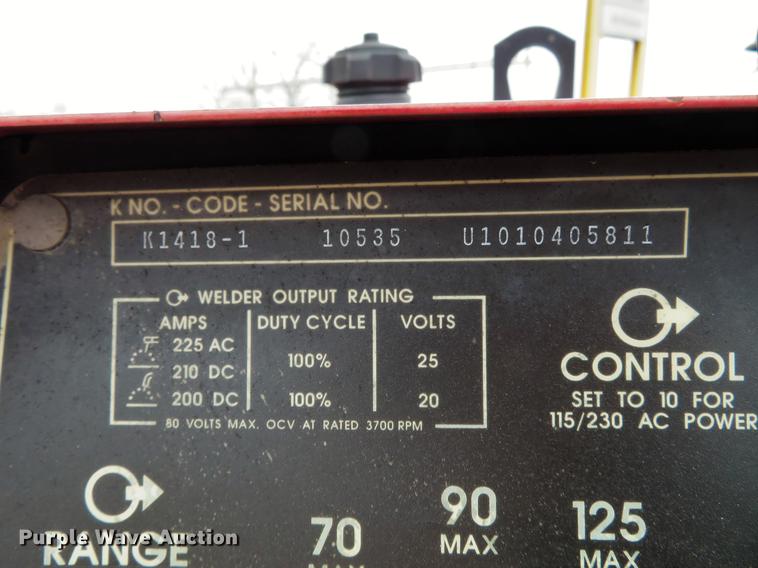 image for item DG3837 1998 GMC C7500 service truck with crane