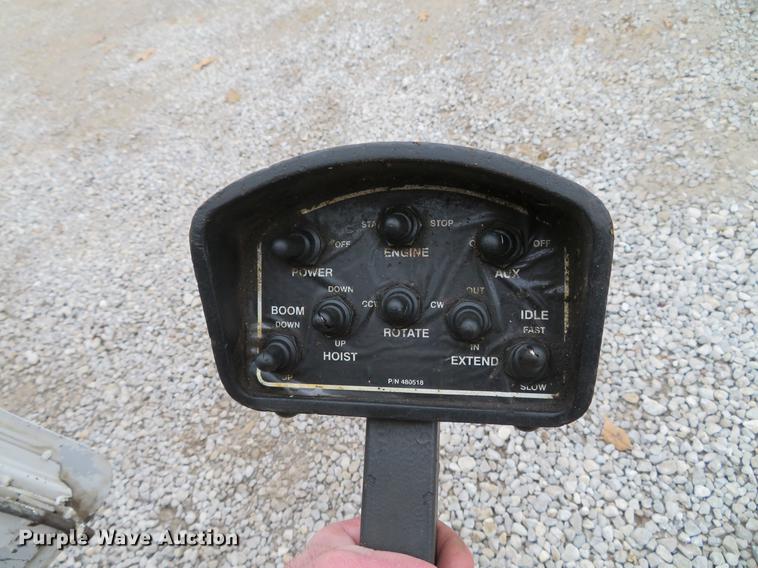 image for item DG3837 1998 GMC C7500 service truck with crane