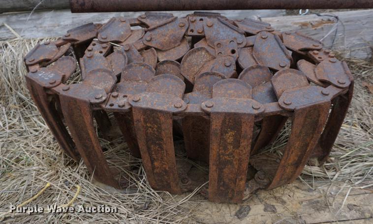 image for item DI9335 Loegring skid steer tracks