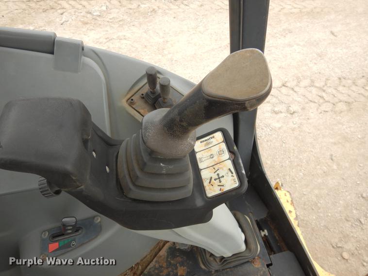 image for item DK9848 2007 Komatsu WB146-5 backhoe