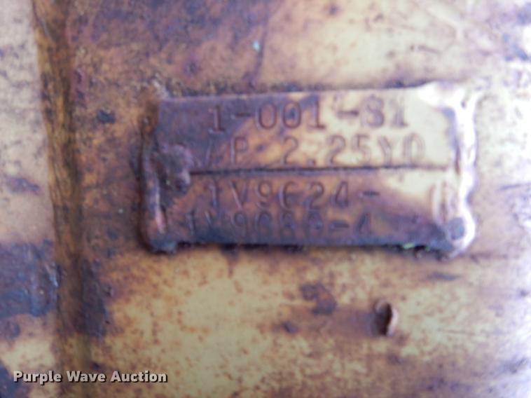 image for item DY9787 1978 Caterpillar 955L track loader