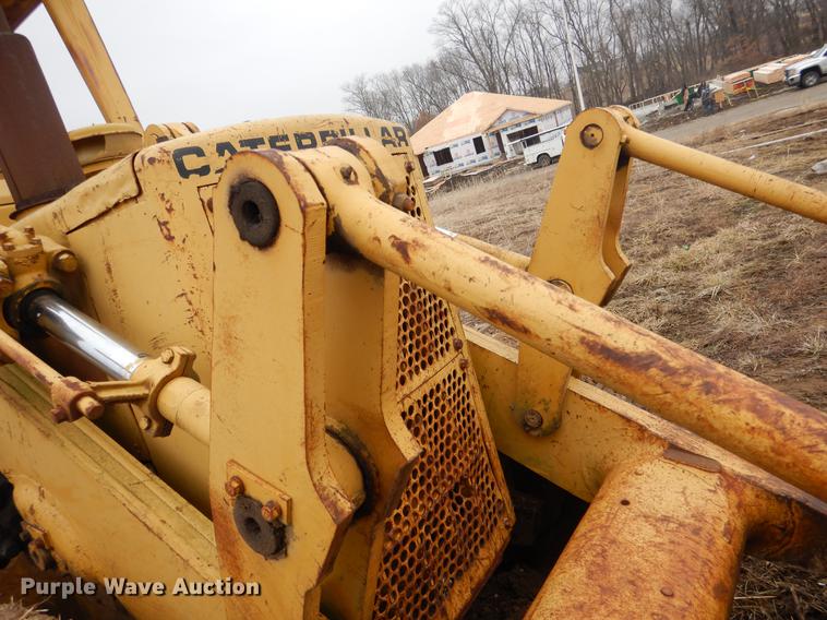 image for item DY9787 1978 Caterpillar 955L track loader