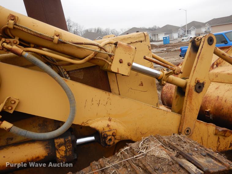 image for item DY9787 1978 Caterpillar 955L track loader